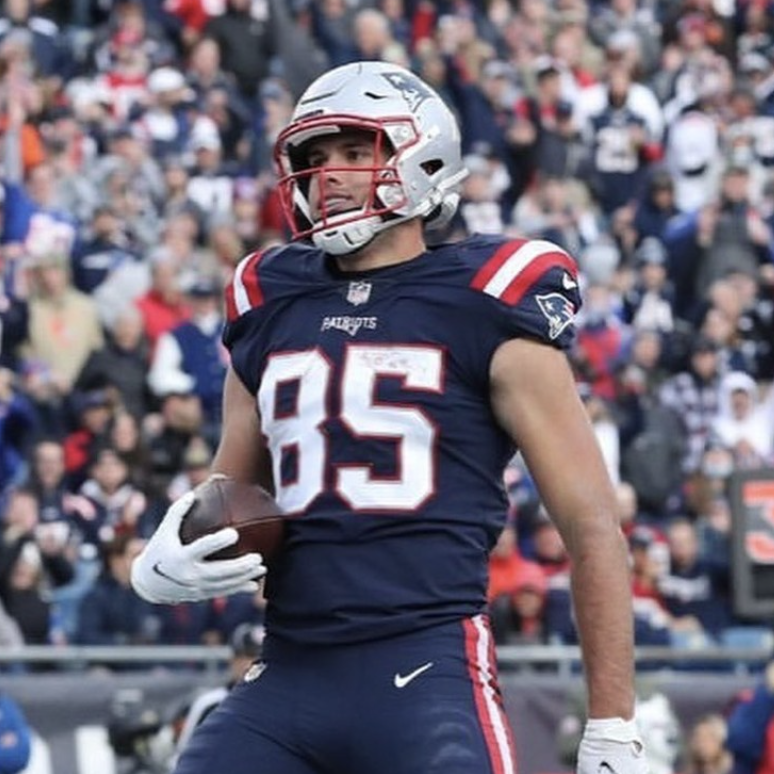 ENGAGE - Hunter Henry